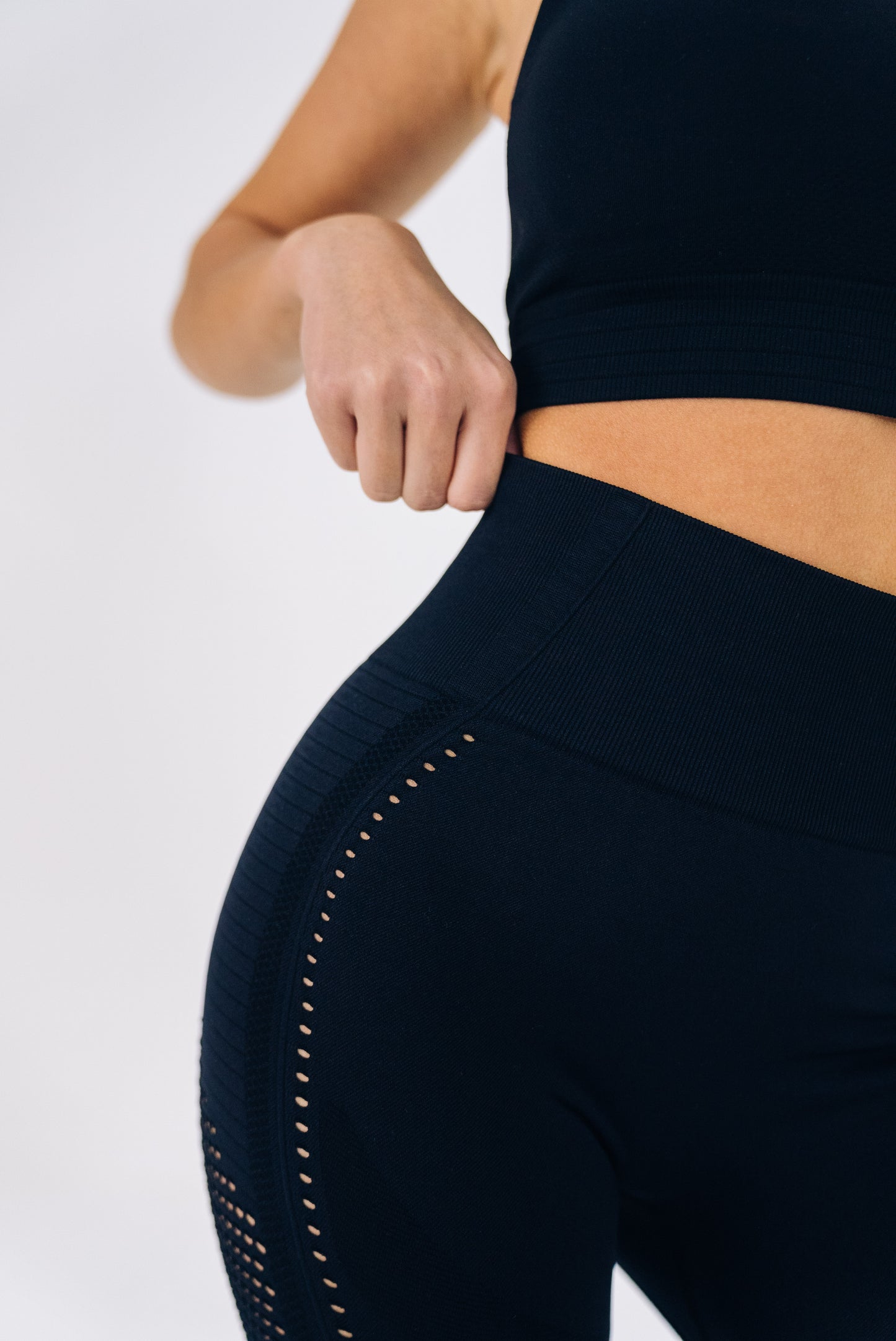 Air Leggings in Schwarz