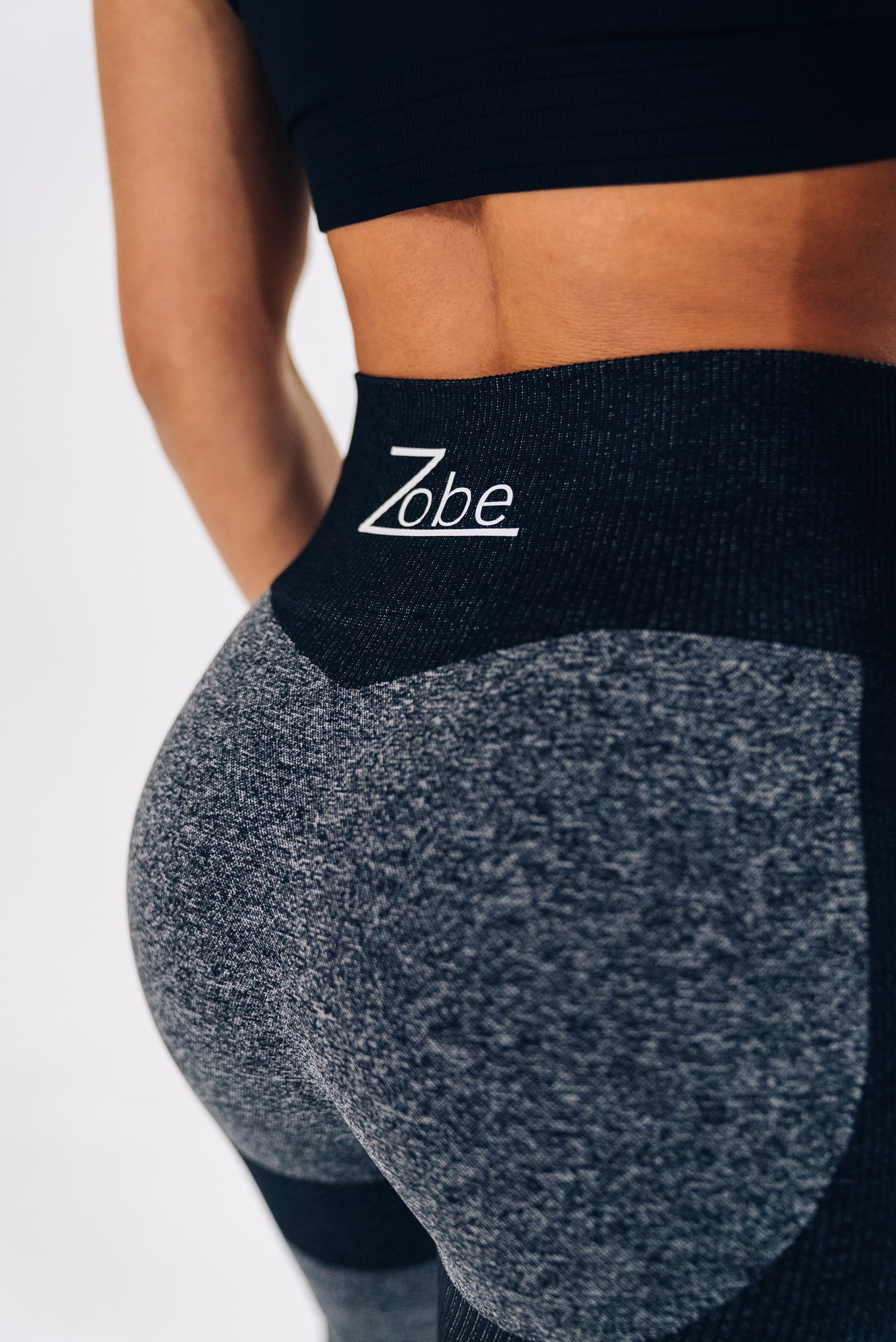 Dynamic Classy Leggings in Schwarz-Grau