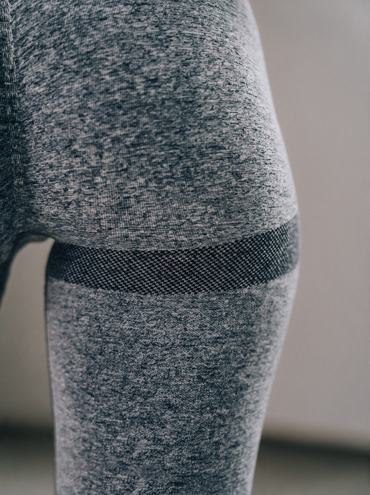 Scrunch Leggings in Dunkel-Grau